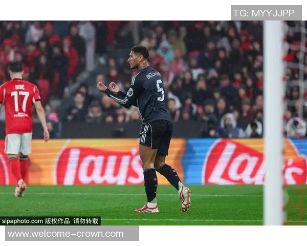 马内全场表现全面关键传球与对抗数据突出助球队发挥